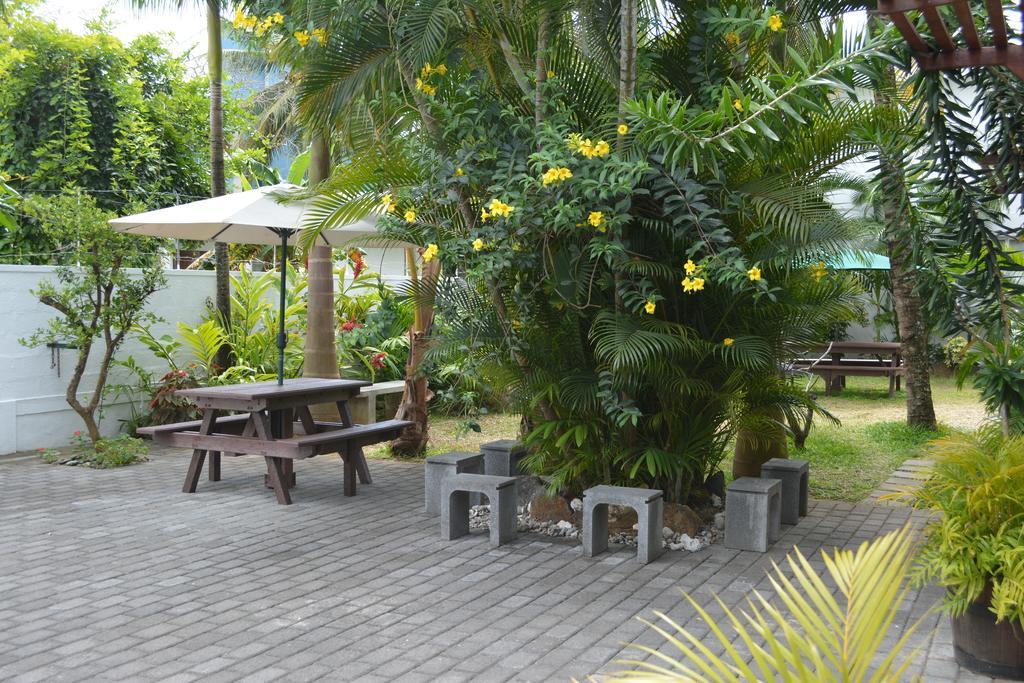 La Perla Holiday Apartments Pereybere Beach Exterior foto