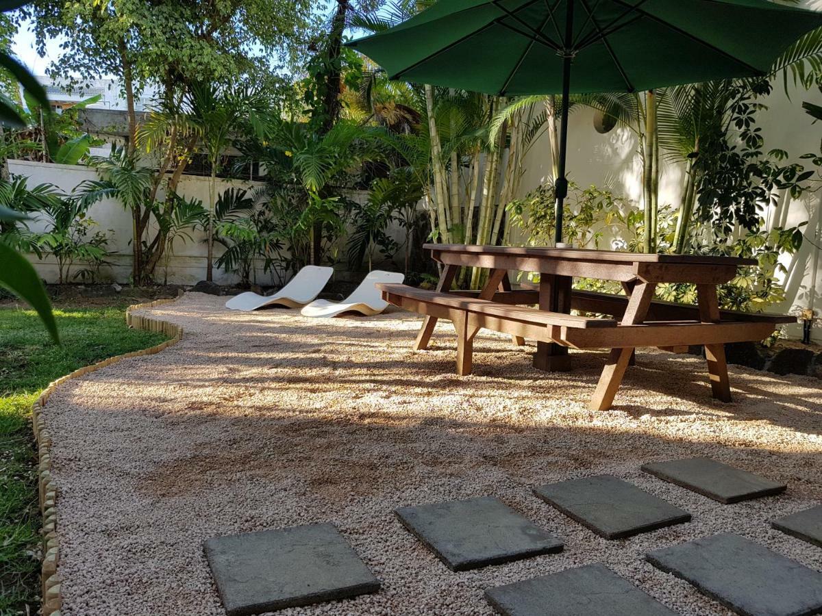 La Perla Holiday Apartments Pereybere Beach Exterior foto